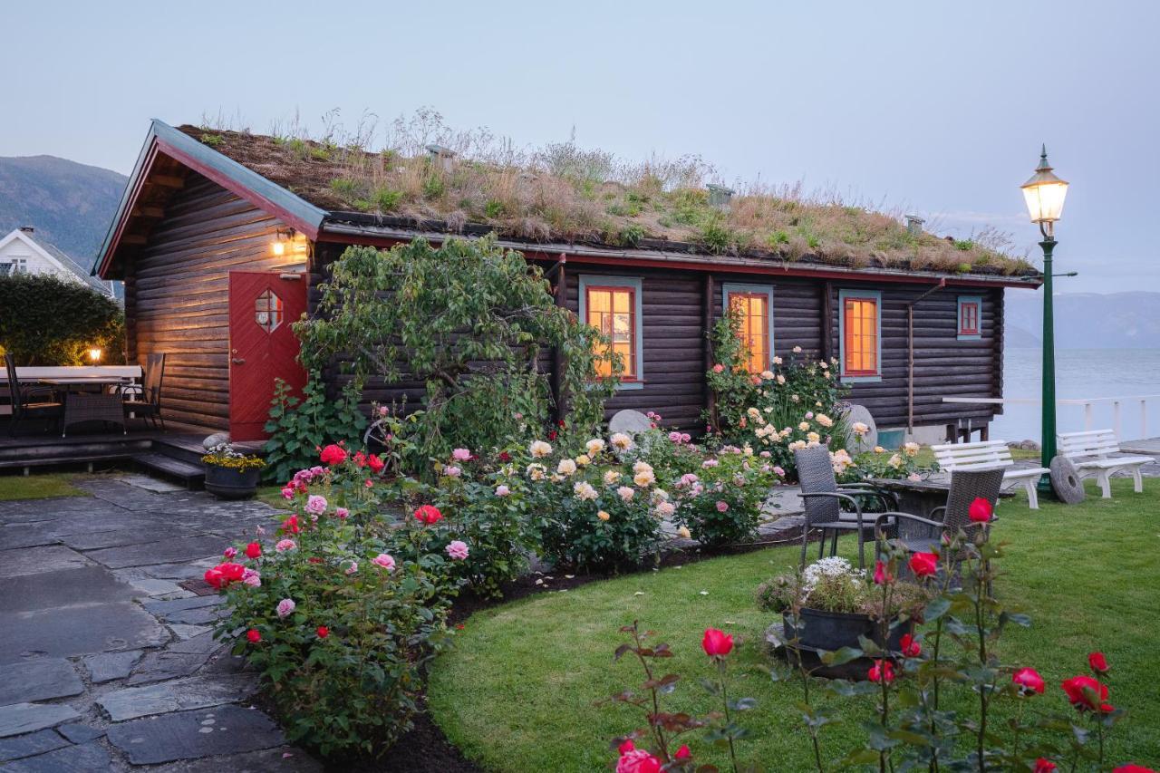 Leikanger Fjordhotel - Unike Hoteller Exteriér fotografie