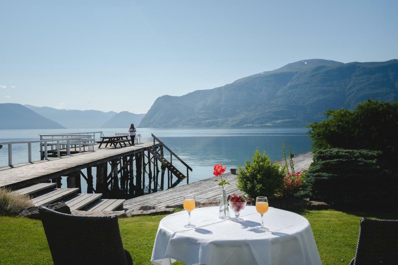 Leikanger Fjordhotel - Unike Hoteller Exteriér fotografie