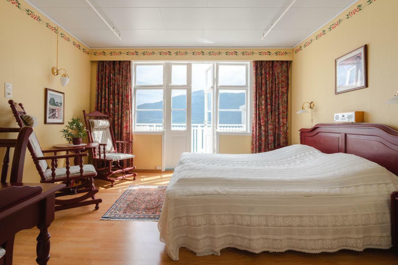 Leikanger Fjordhotel - Unike Hoteller Exteriér fotografie