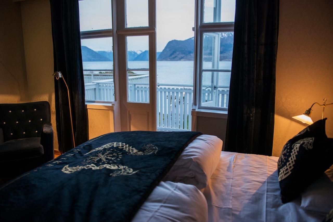Leikanger Fjordhotel - Unike Hoteller Exteriér fotografie