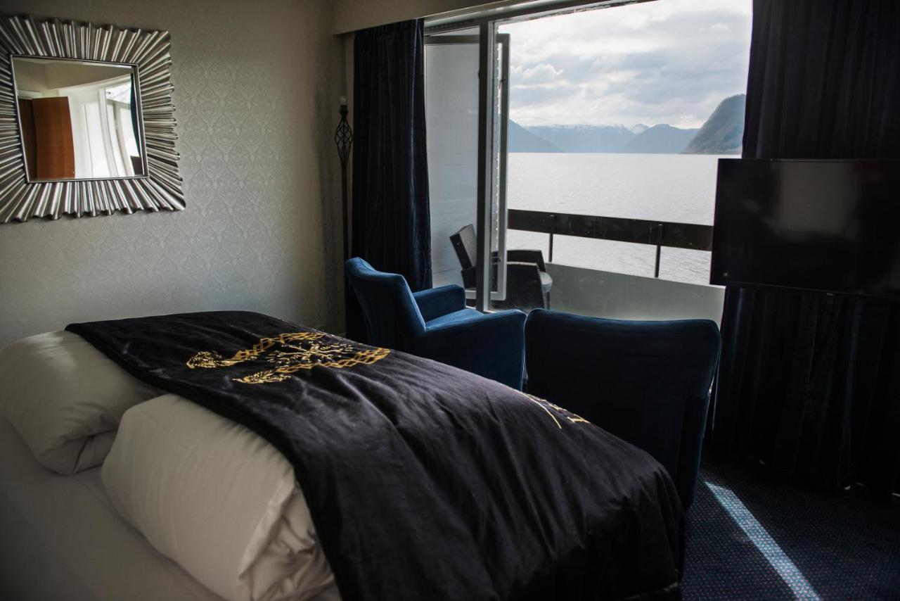 Leikanger Fjordhotel - Unike Hoteller Exteriér fotografie